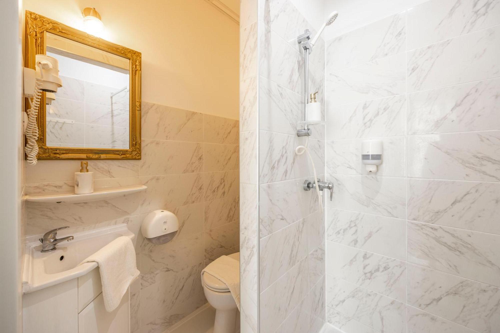 Exclusive Private Residence In The Center Of Bp W 4Bedrms, 4 Bathrms Budapest Exterior photo