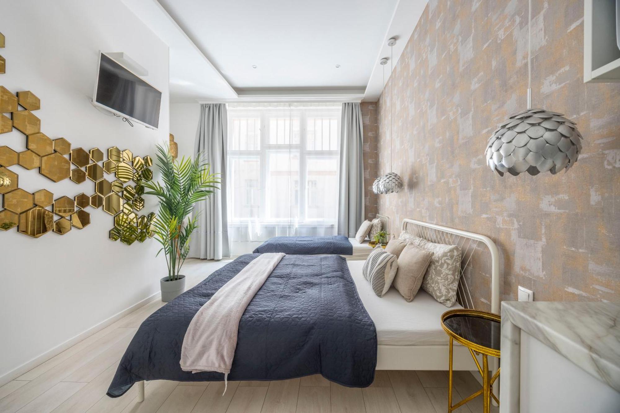 Exclusive Private Residence In The Center Of Bp W 4Bedrms, 4 Bathrms Budapest Exterior photo